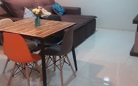 Apartamento Ed. Ouro Preto Praia do Morro